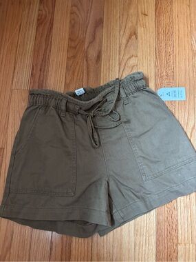 Time and Tru Olive High-Waist Tie-Waist Women's Shorts